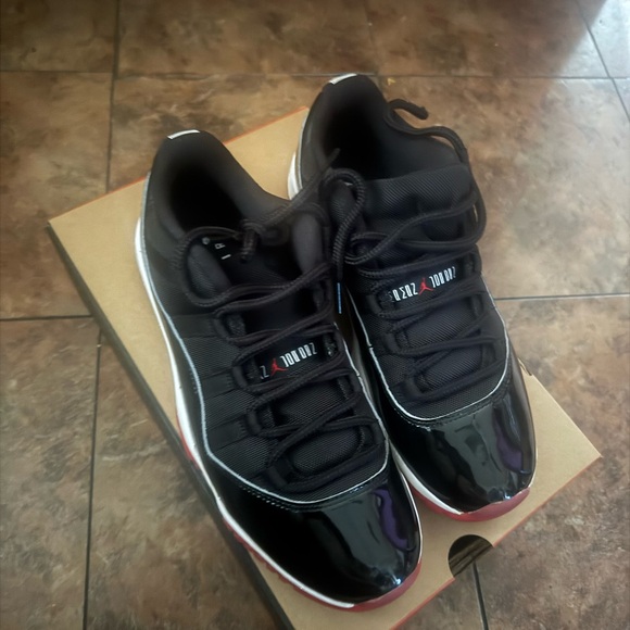 Jordan Black and Red Low-Top Sneakers - Picture 2 of 9